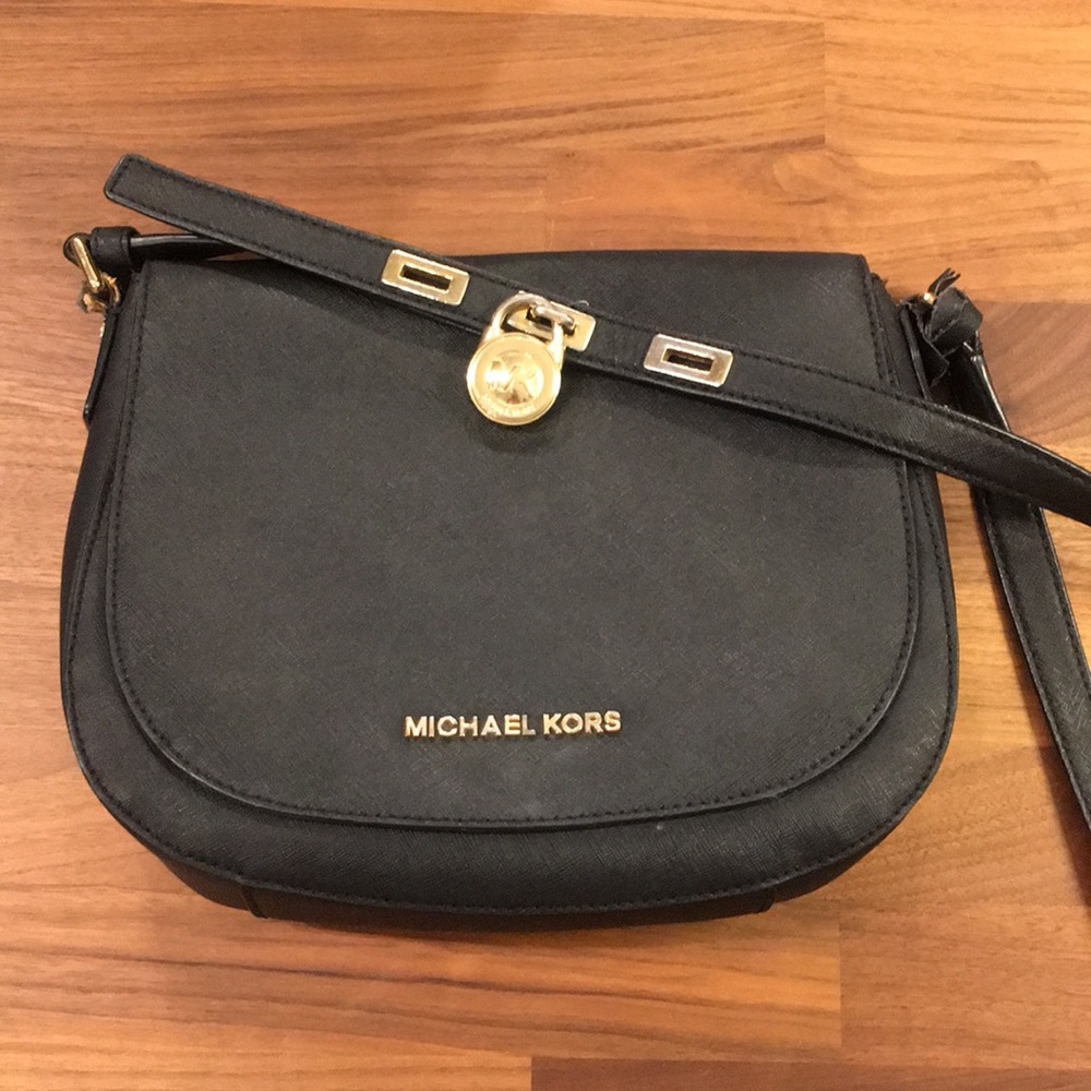 Authentic Michael Kors Messenger Bag